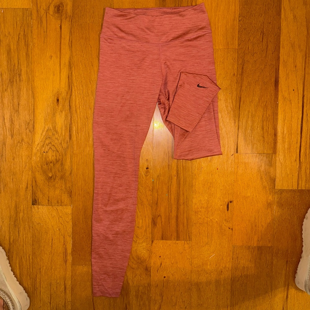 ❤️Nike Dri Fit Leggings